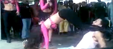 Lap_Dance Lap_Dance