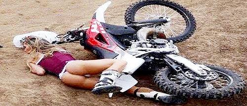 Two-Wheel-Motorcycle-&-Cycling-Fails
